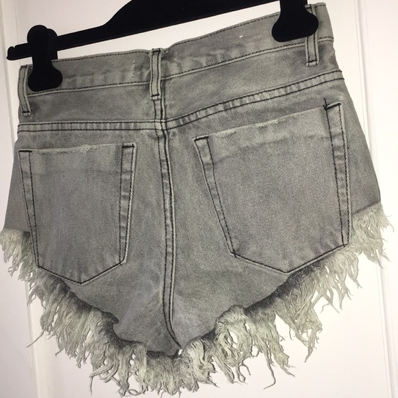 Glamorous Denim Shorts - Picture 4 of 8